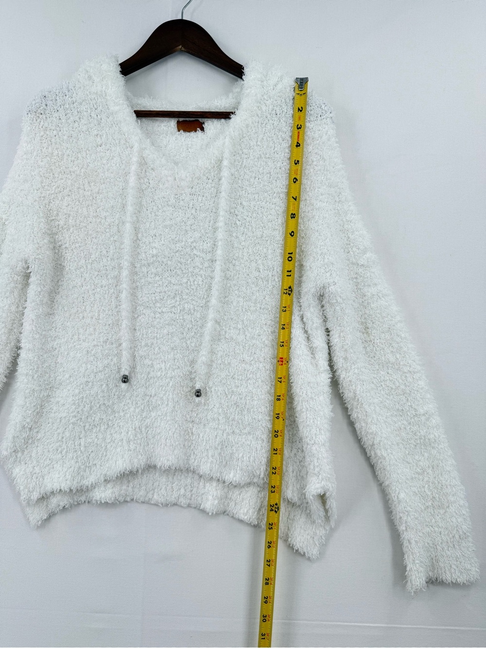 POL White Fuzzy Hooded Sweater Women’s Cozy Pullover Long Sleeve Boho Y2K - Picture 11 of 12